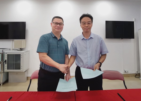 4.魏平与叶清签订责任书